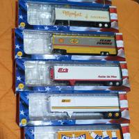 Semirimorchi Americani  1/43 (No Rc)