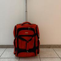 Trolley da viaggi capiente con vano scarpe