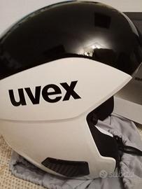 casco sci Uvex nuovo