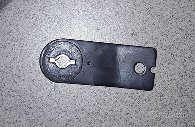 Supporto claxon yamaha tdm900 abs 06