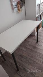 Scrivania ikea
