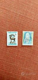2 francobolli Magyar Poste 1961 e 1977