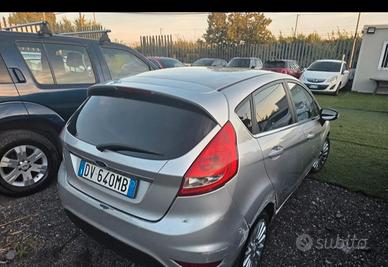 FORD FIESTA 1.25  BENZINA/GPL