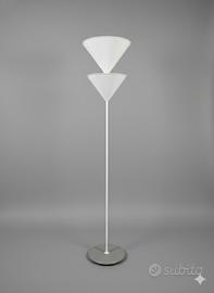 Lampada Pascal di V. Magistretti, Oluce