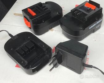 BLACK & DECKER 2 BATTERIE 12 V CON CARICABATTERIE