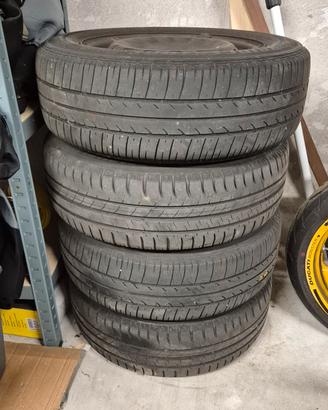 Cerchioni e pneumatici Fiat Punto Evo