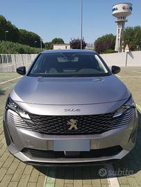 Peugeot 3008 1.6 Hybrid 225CV e-EAT8 Allure Pack v