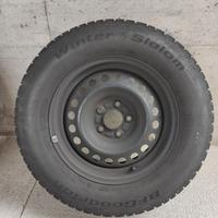 cerchi in ferro con gomme invernali kia sportage