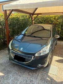 Peugeot 208 - perfetta per neopatentati