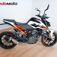 KTM 125 Duke - 2018 Passaggio incluso