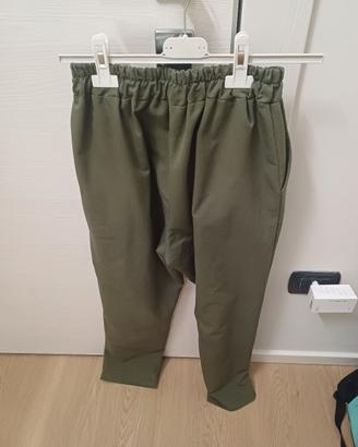 pantaloni comodi verde militare