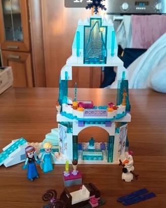 Castello di Frozen in Lego