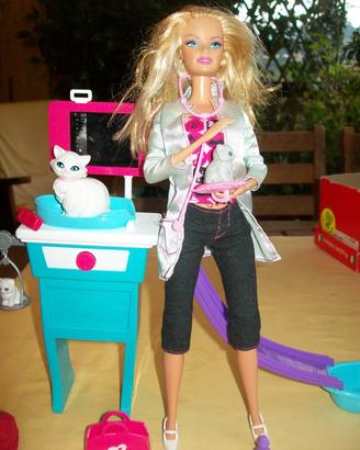 Barbie veterinario