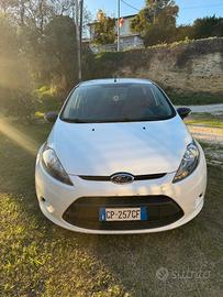 FORD Fiesta 6ª serie - 2012