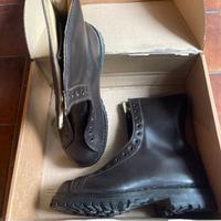 Anfibi morbidi marroni