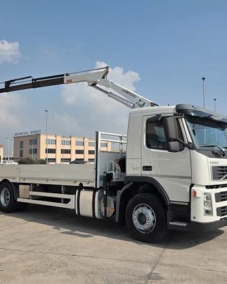 Volvo FM9 260 Cv - Km 233.000 - Gru e cassone
