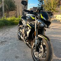 Triumph Street triple 765RS