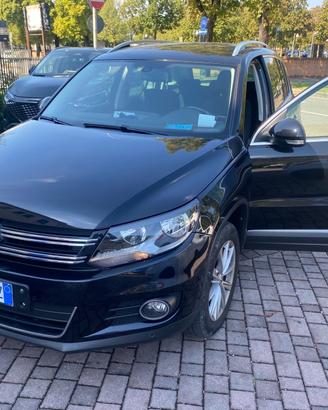 Volkswagen Tiguan 2.0 TDI 140CV 4MOTION DSG Sport 