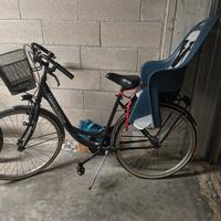 Bici  bicicletta da città con seggiolino