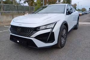 Peugeot 408 Hybrid 145 e-DCS6 Allure