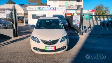 Lancia Ypsilon 1.0 FireFly 5 porte S&S Hybrid Ecoc