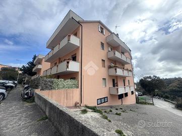 3 LOCALI A CATANZARO