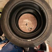 Gomme Continental  215/50 R 18V