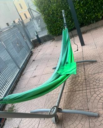 Amaca IKEA con struttura di supporto