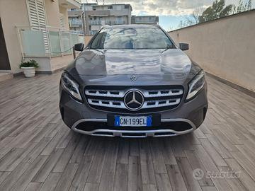Mercedes GLA