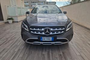 Mercedes GLA