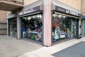 IMMOBILE Cartoleria art reg. donna uomo giochi