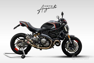 Ducati Monster 821 Stealth A2