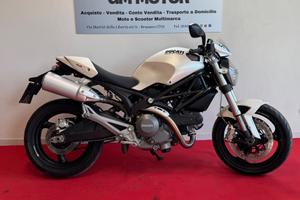 Ducati Monster 696 plus completamente originale