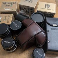 attrezzatura fotografica nikon analogica