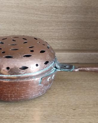 Scaldaletto scaldino porta braciere in rame. 