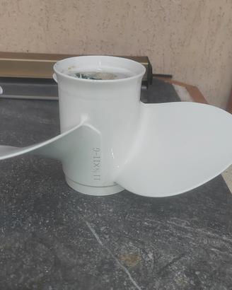 elica per motore Yamaha.