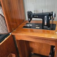 macchina da cucire vintage