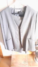 Tailleur donna giacca e gonna  t. 48 grigio.
