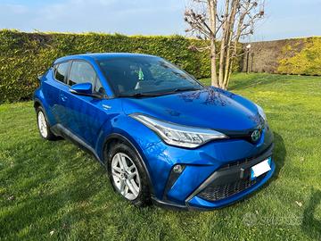 Toyota C-HR 1.8h Active e-cvt