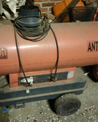 Cannone aria calda a gasolio .