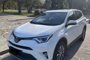 Toyota Rav 4 Full Hybrid