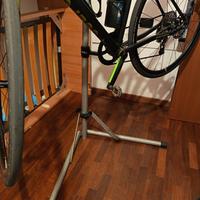 cavalletto bici. manutenzione