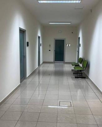 Immobile di 180 m² a San Nicola la Strada