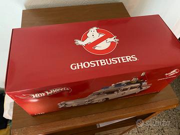 Ghostbusters Cadillac Ecto-1   1:18