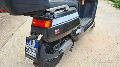 Scooter Niu NqiGts elettrico