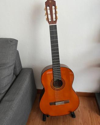 Chitarra Yamaha C70 nuova