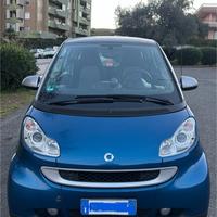 SMART FORTWO 800 33 KW COUPÉ PURE CDI