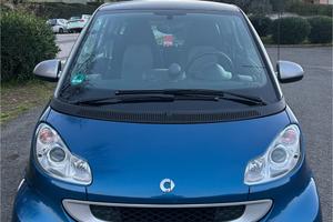 SMART FORTWO 800 33 KW COUPÉ PURE CDI