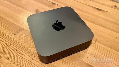 Mac Mini 2018 + Base di espansione Satechi