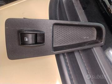 Pulsantiera alzacristalli Fiat punto dx